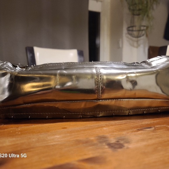 LIMITED EDITION! Coach Bonnie Cashin White & Silver Metallic Medallion Bag 13376 - Picture 8 of 16